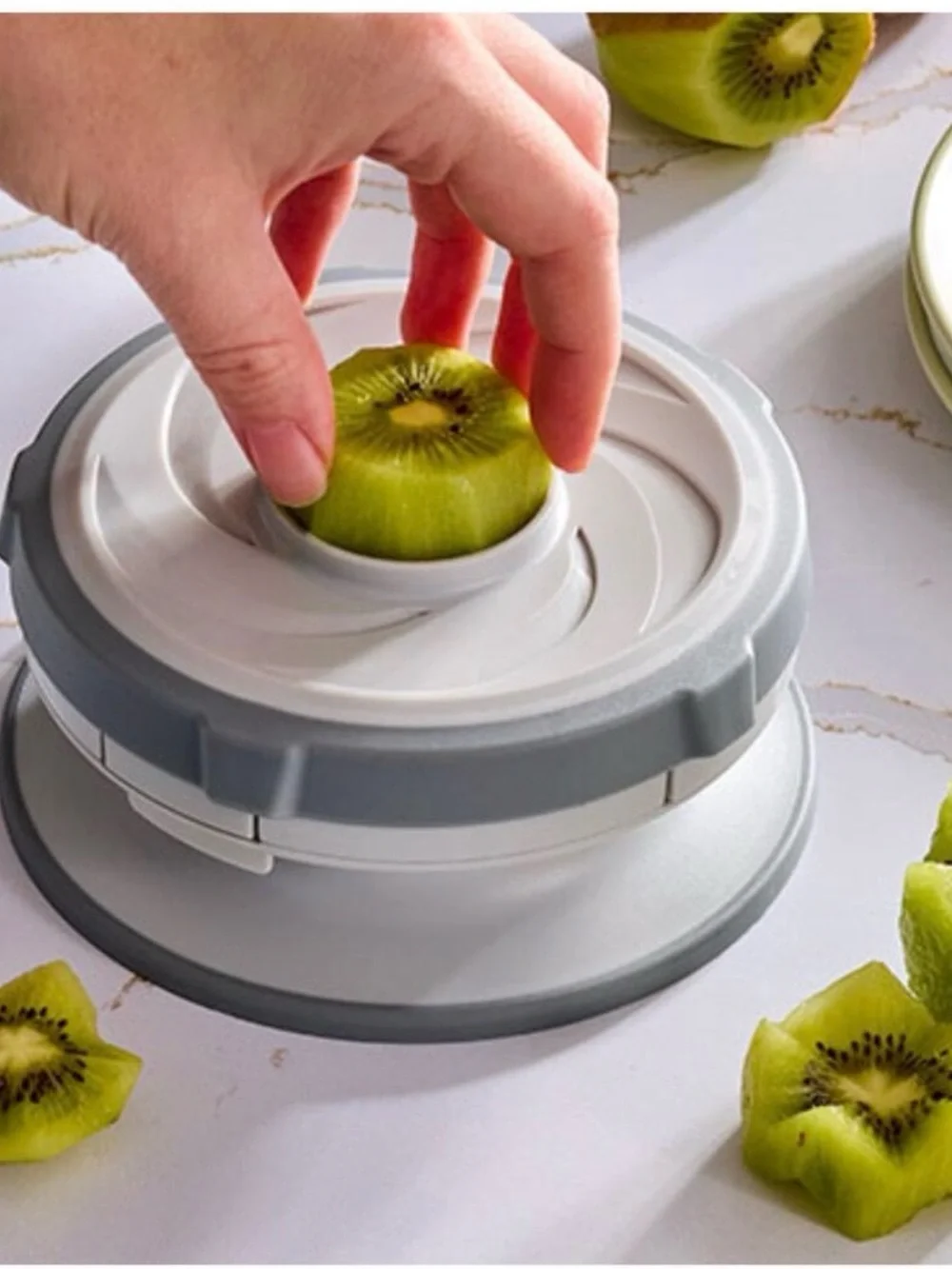 NEW Pampered Chef Decorative Food Cutter Item # 101393